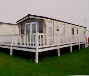 Stunning 6 Berth Caravan With Decking At Naze Marine Holiday Park Ref 17365Br